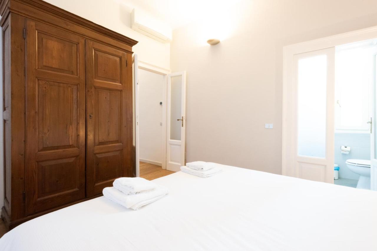شقة Porta Venezia Elegant Penthouse With Terrace ميلان المظهر الخارجي الصورة